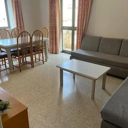 3bed In By Homely Apartment *